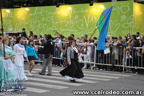 La Calandria en el Desfile del Bicentenario